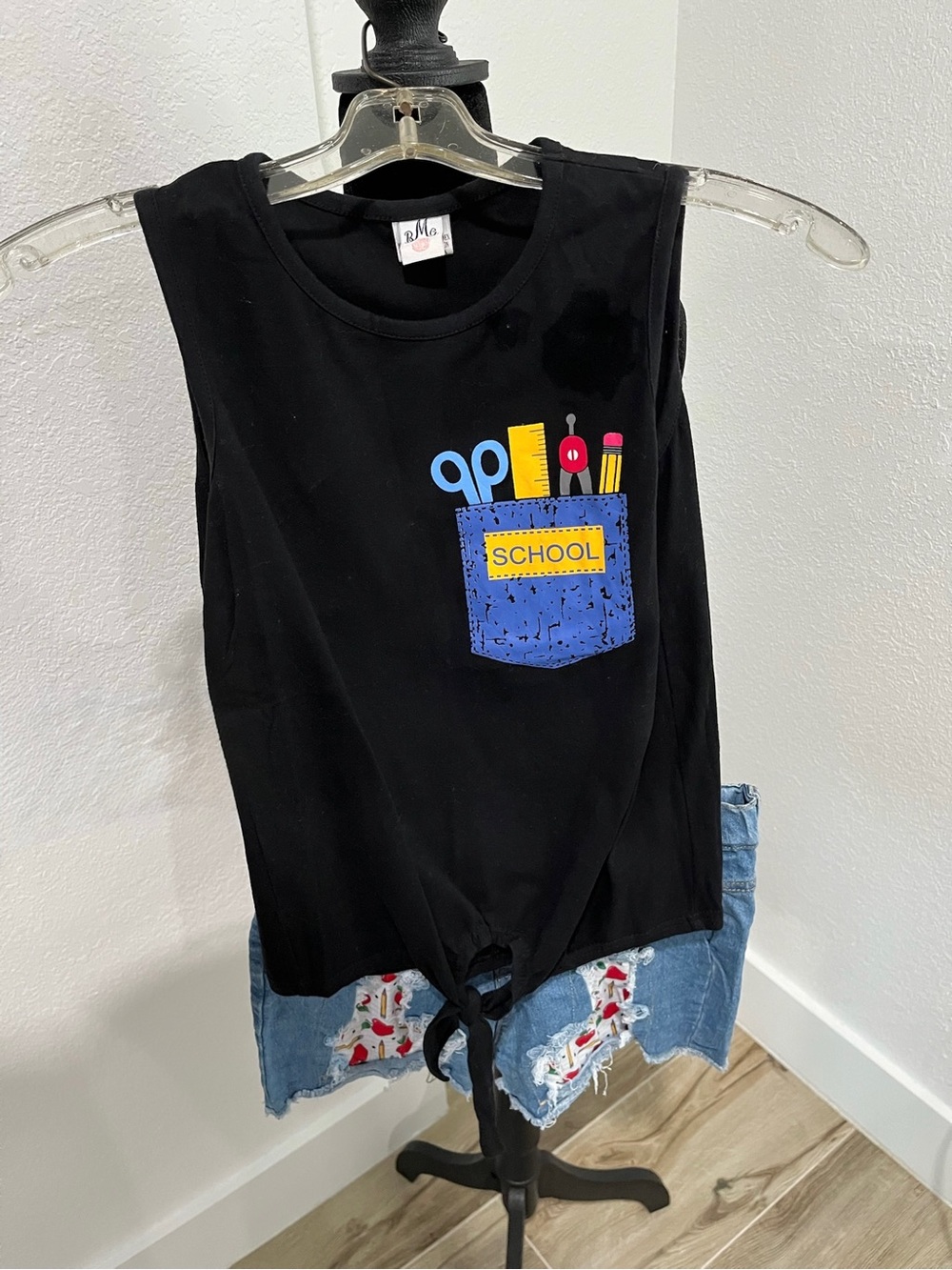 Back to school First day of school outfit